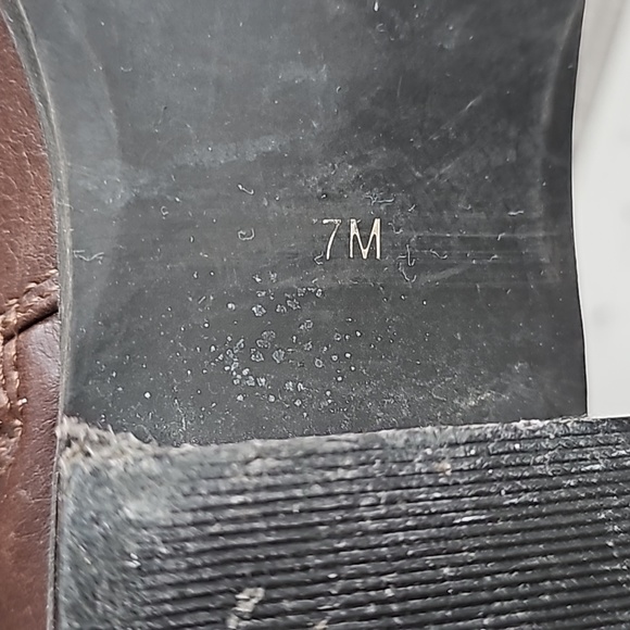 GUESS Brown leather tall (to knee) riding boots. Size 7 - Picture 9 of 9